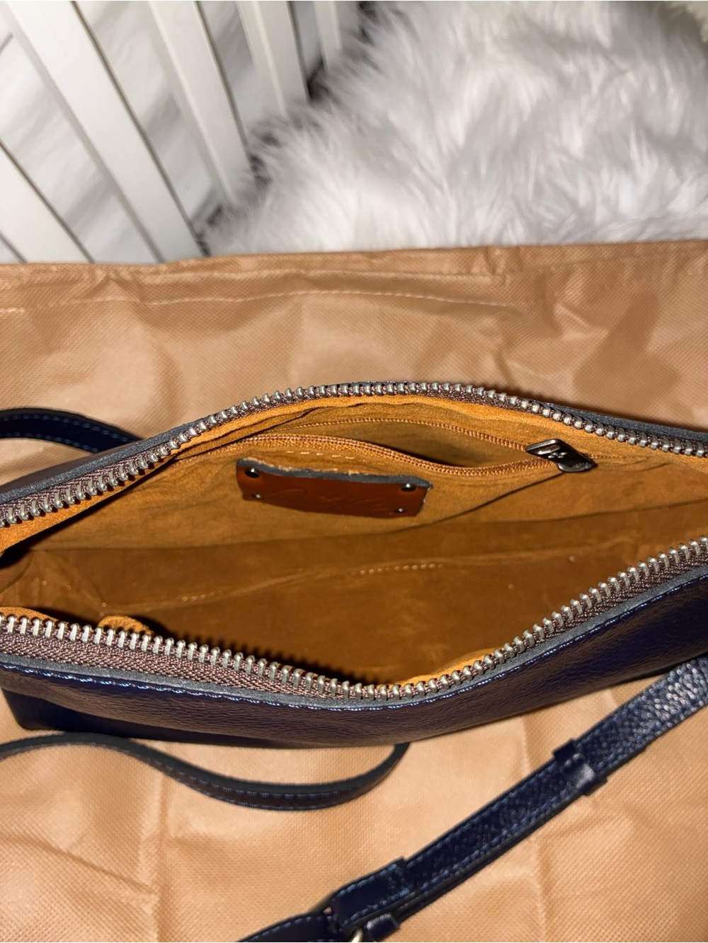 Like New Patricia Nash Classic Navy Leather Cross body Bag - Picture 5 of 16